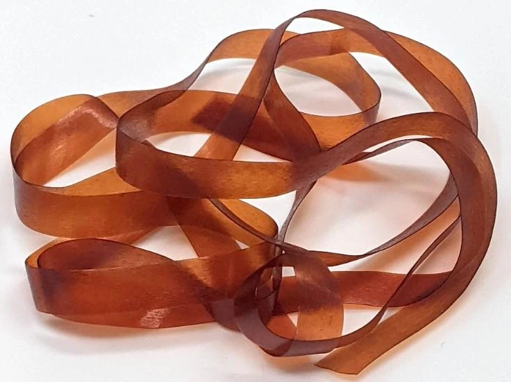 Hareline Dubbin 1/8" Scud Back - Image 13