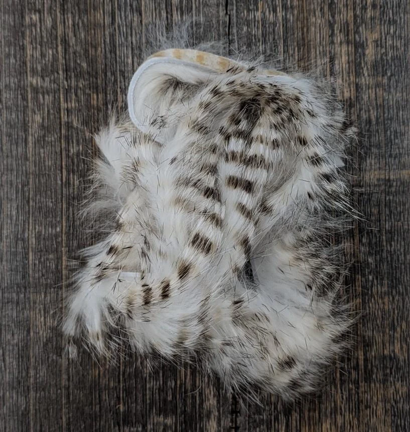 Hareline Dubbin Black Barred Rabbit Strip 1/8" - Image 6