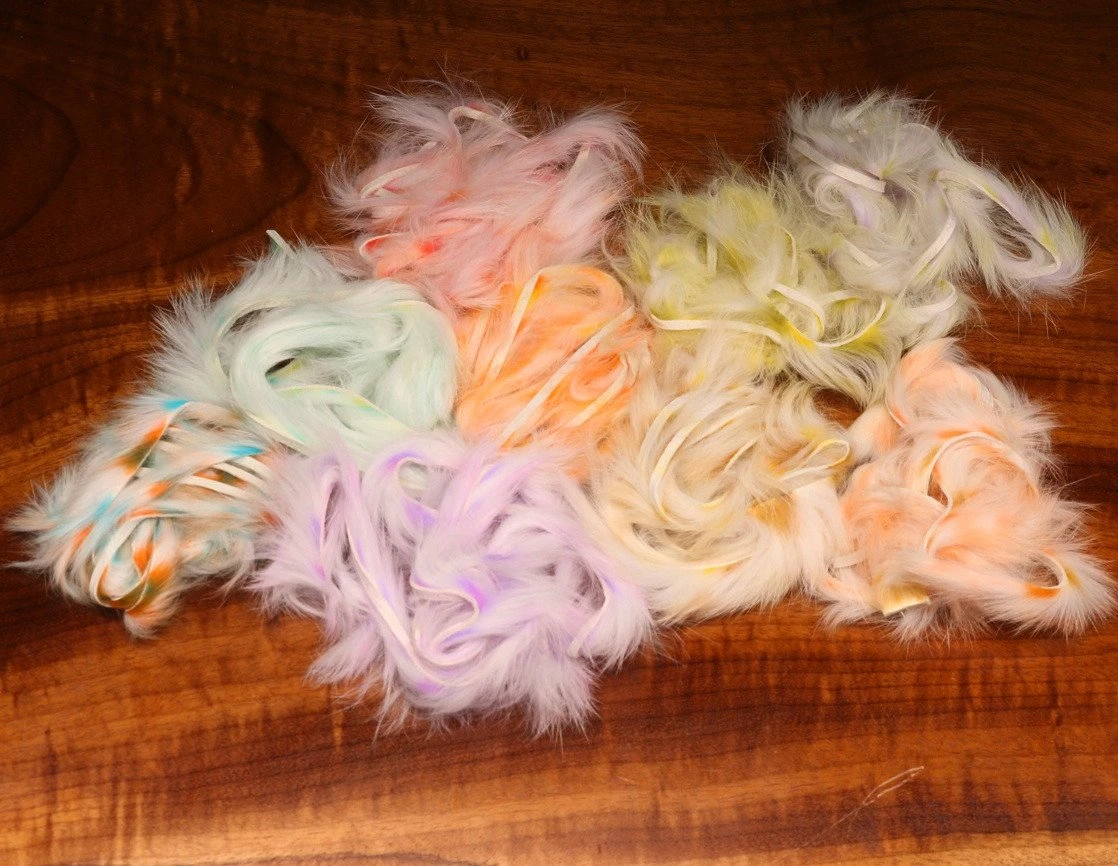 Hareline Dubbin Micro Groovy Bunny Strip
