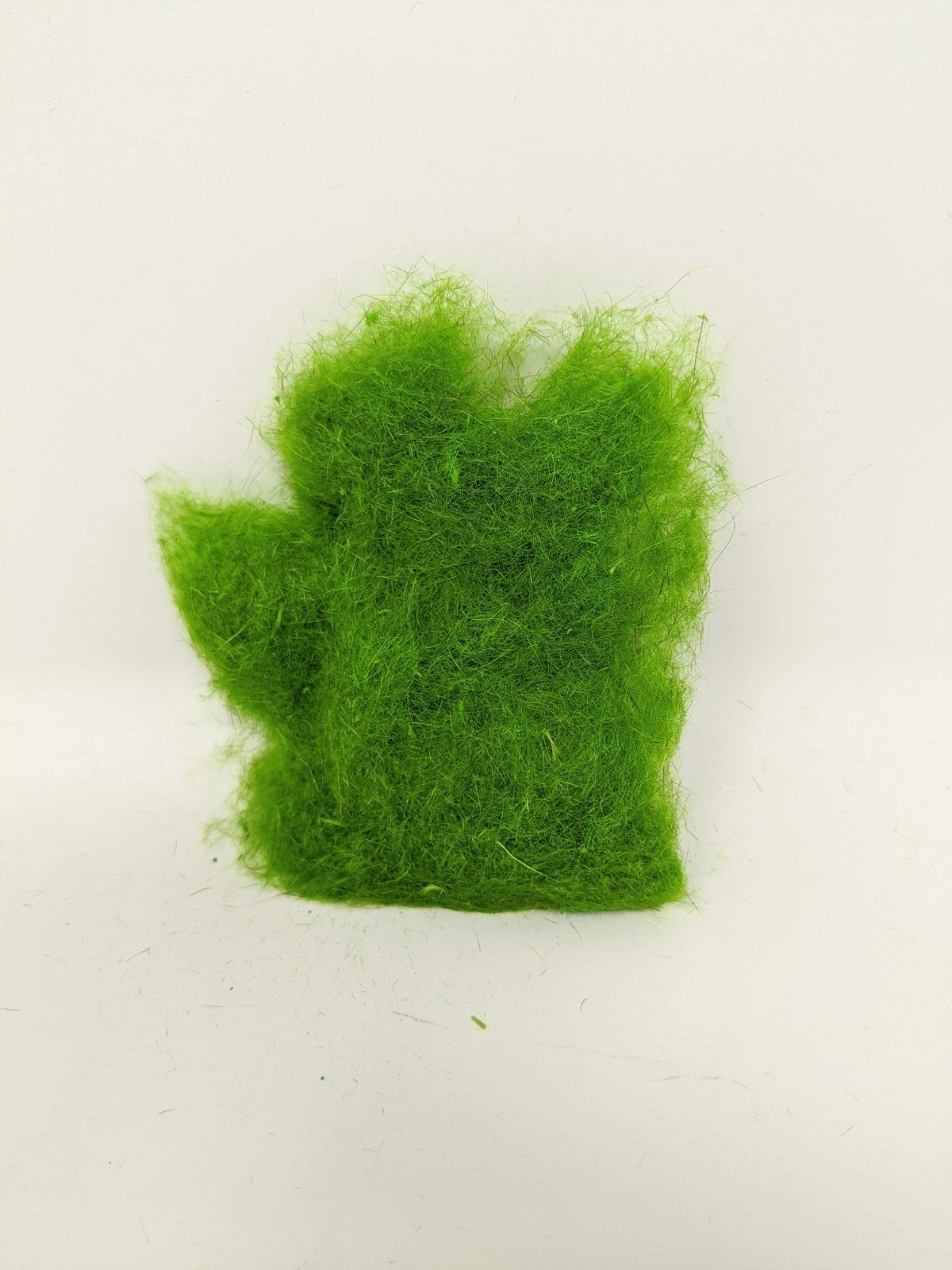 UV Tracer Squirrel Dubbing - Image 12